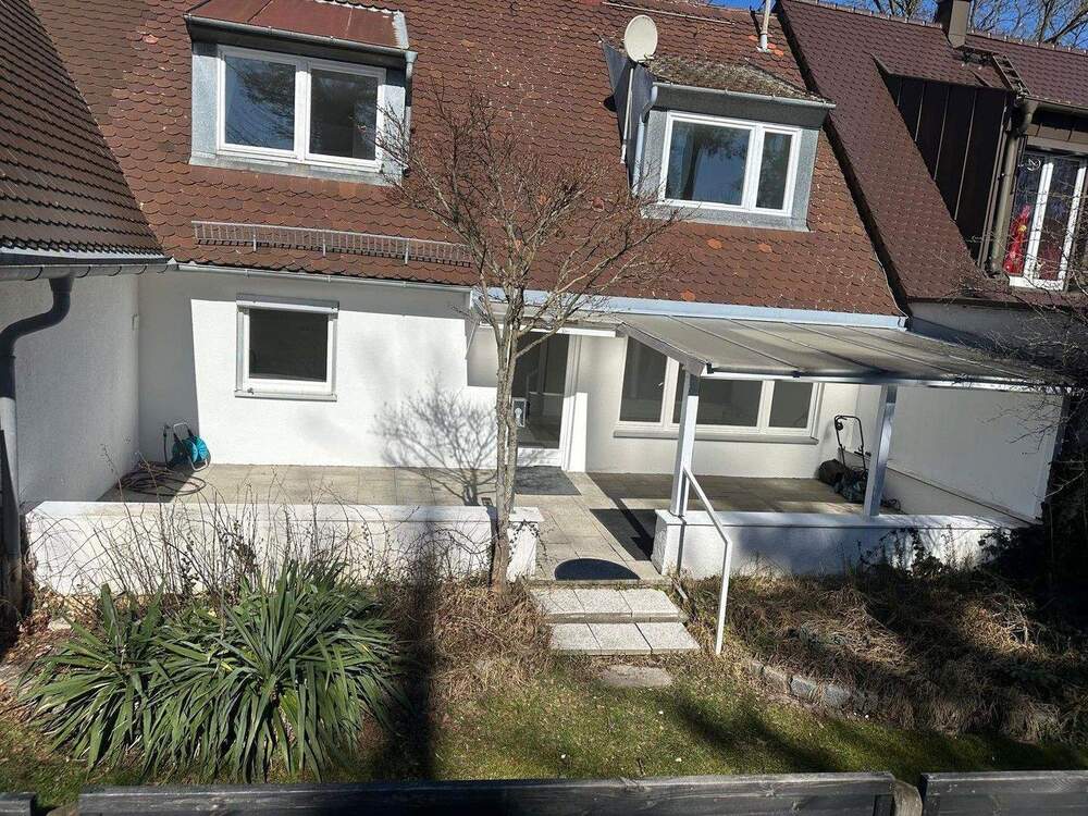 Thumbnail-Haus, 150 m² Südgarten, Kamin & Fußbodenheizung - ruhige Lage am Bach in Oberschleißheim b. München