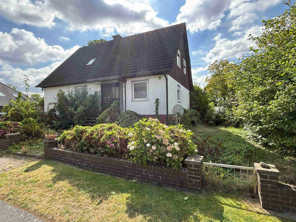 Thumbnail-Sanierungsbedürftiges Fertighaus