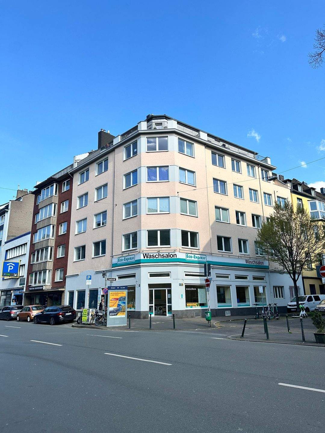 Thumbnail-Oststraße im Herzen von Düsseldorf! 4 Zimmer Büro mit Aufzug, Balkon und Aussicht im Herzen Düsseldorfs!