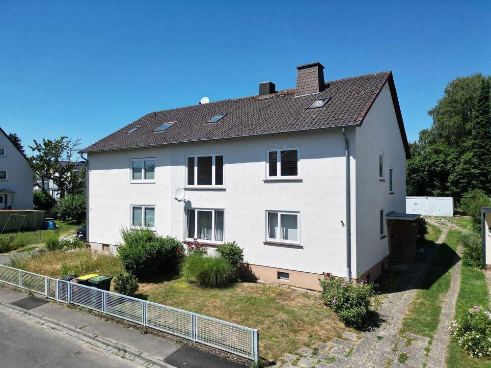 Thumbnail-Doppelhaushälfte mit zwei Wohneinheiten und großem Garten in Kassel-Kirchditmold