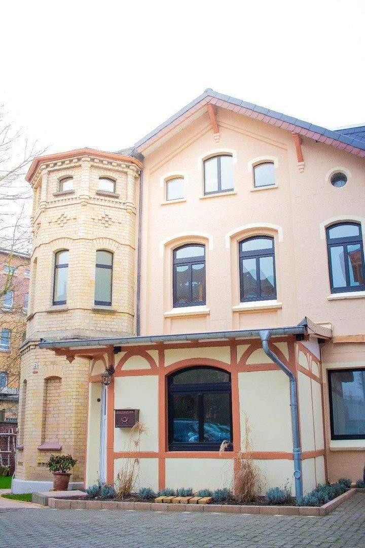 Thumbnail-Charmantes Ein- bis Zweifamilienhaus mit Garten & Dachterrasse - ruhige Lage in BS