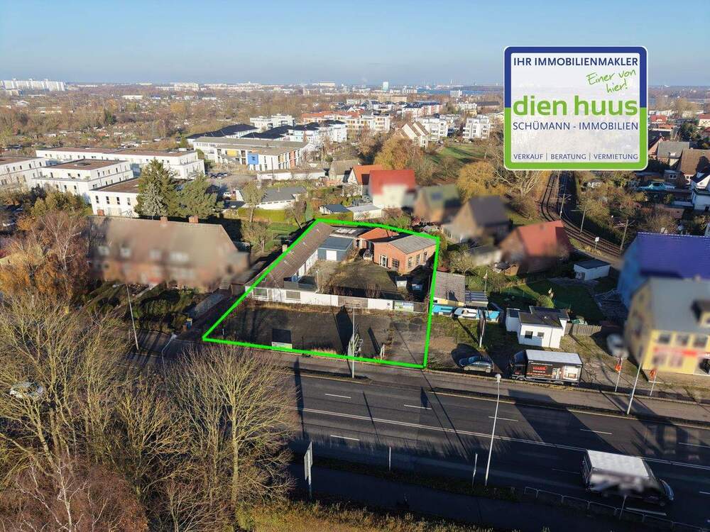 Thumbnail-Gewerbegrundstück mit Baugenehmigung für ein Mehrfamilienhaus inkl. Planung in Top-Lage in Rostock