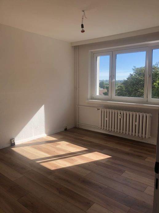 Thumbnail-Großzügige Studentenwohnung mit begehbarem Kleiderschrank in ruhiger Lage (10 min. von der Uni entfernt)