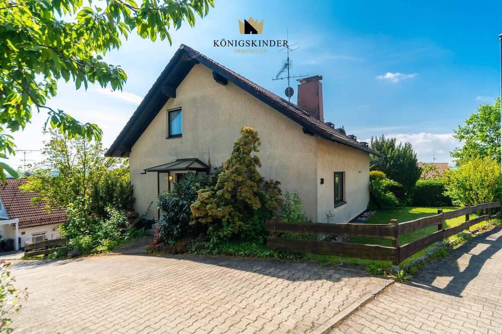 Thumbnail-Familientraum in Ebersbach an der Fils - Einfamilienhaus mit großem Potenzial und schönem Garten