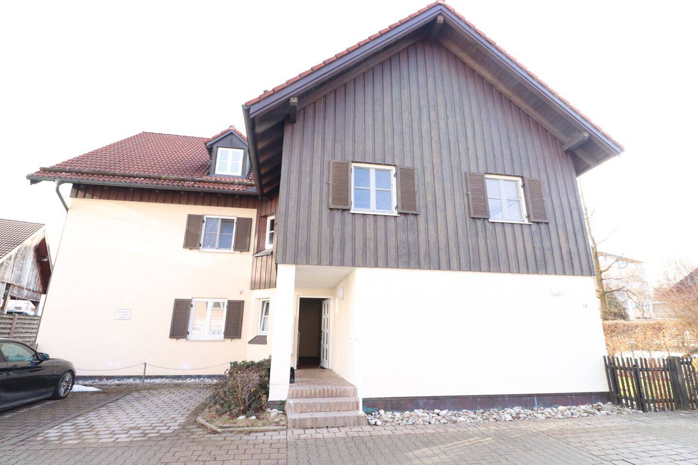 Thumbnail-Schöne 3,5-Zimmer Obergeschosswohnung in zentraler Wohnlage von Peiting