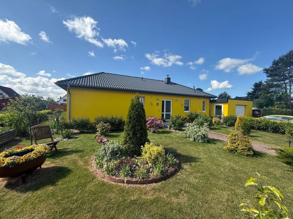 Gepflegter Bungalow in ruhiger Lage mit perfekter Anbindung