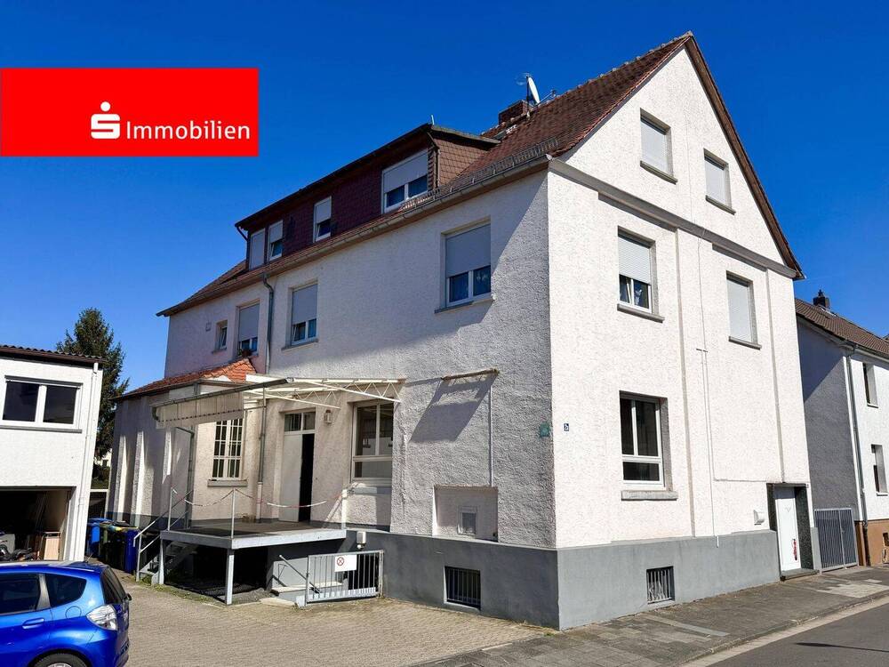 Thumbnail-Gepflegtes 4-Familienhaus mit großer Gewerbeeinheit im Erdgeschoss - Weiskirchen