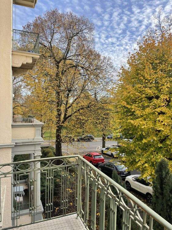 Thumbnail-Bestlage Bad Nauheim: 1ZKBB am Kurpark, nach Süden, 40 qm, in Jugendstil-Baudenkmal