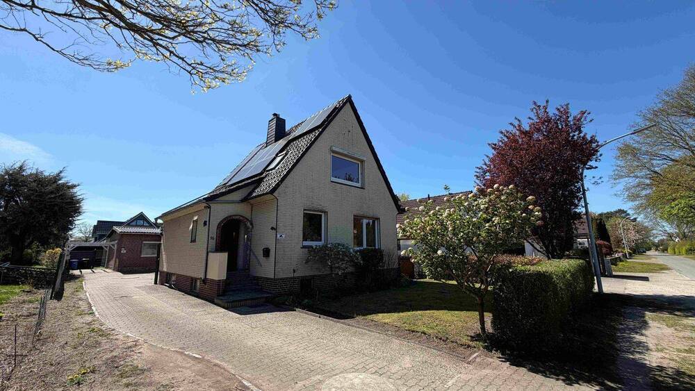 Thumbnail-Kleines, charmantes Einfamilienhaus mit Wintergarten