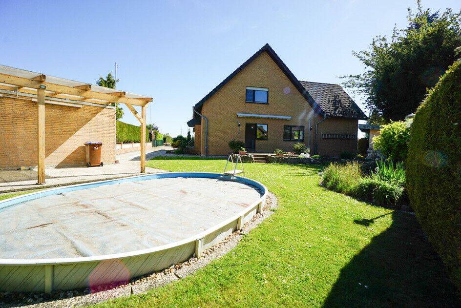 Thumbnail-Rheinberg-Wallach: gepflegtes Zweifamilienhaus in toller Nachbarschaft und ruhiger Lage