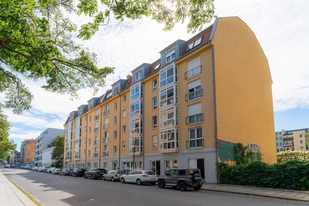 Thumbnail-Zentrale Lage, bestens vermietet mit TG-Stellplatz, Aufzug, Fußbodenheizung.