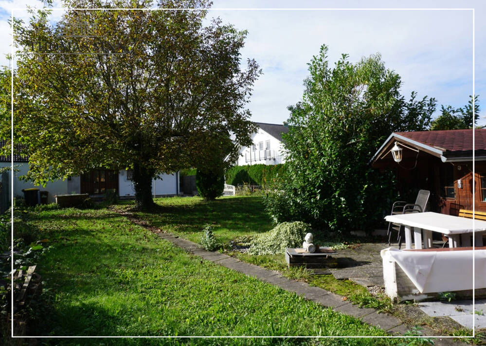 Thumbnail-Baugrundstück in ruhigem, gewachsenem Wohngebiet