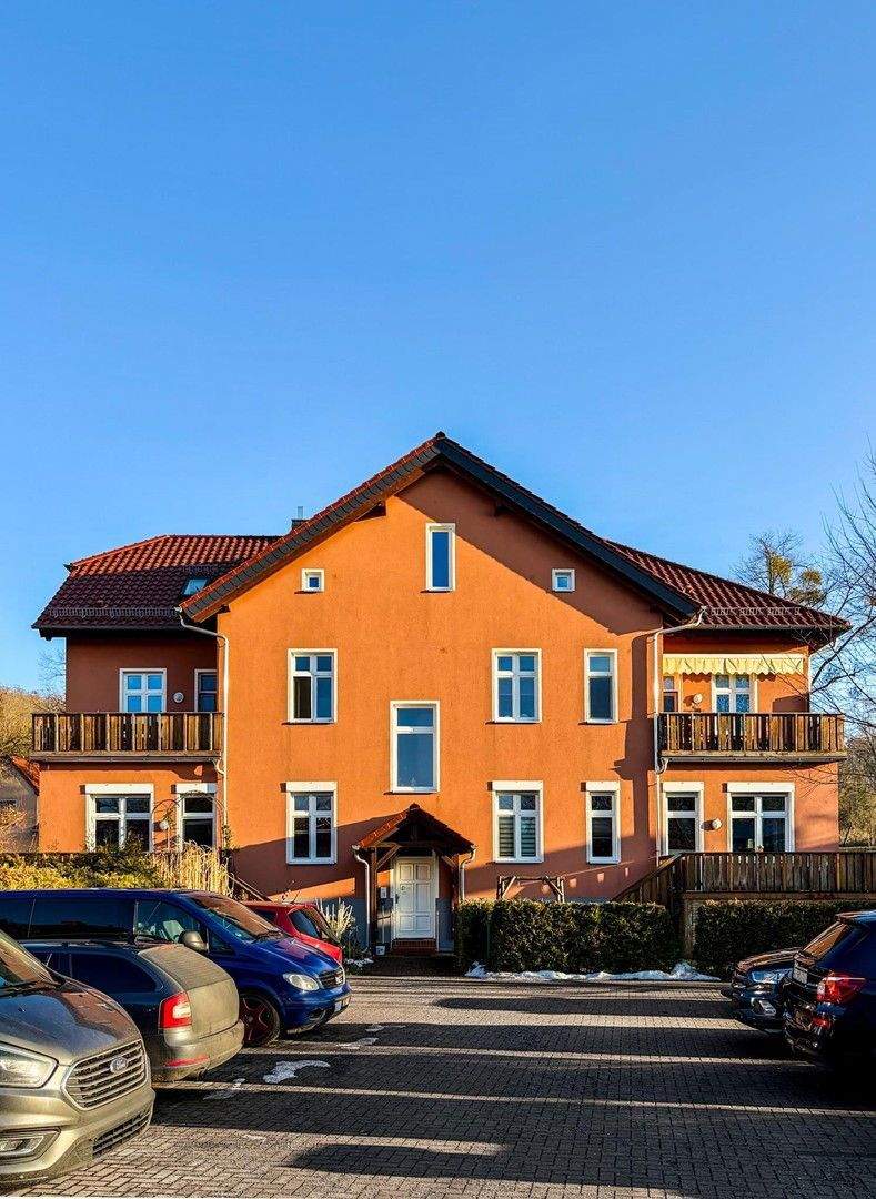 Thumbnail-Wohnensemble im Berliner Umland - Mehrfamilienhaus mit Remise