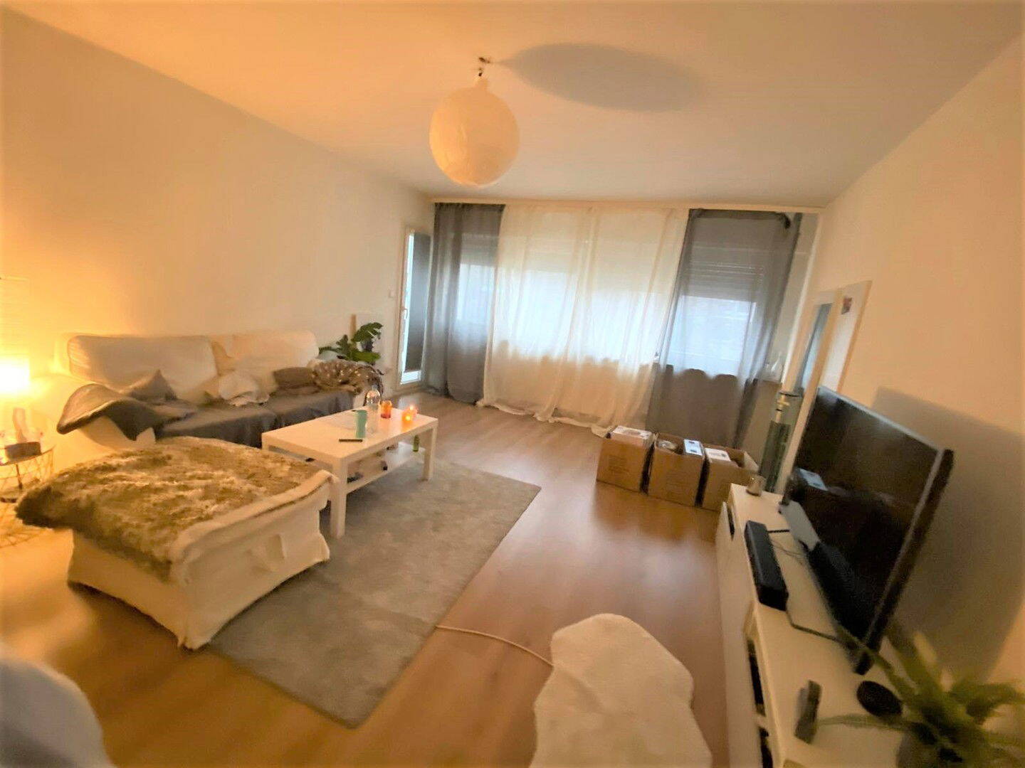 Thumbnail-Stilvolle 2-Zimmer-Wohnung mit Balkon in Stuttgart am See *Provisionsfrei*
