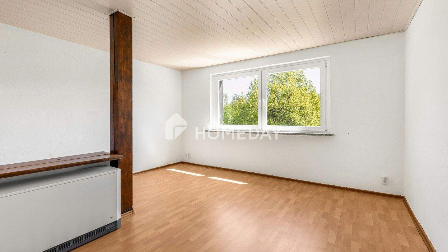 Thumbnail-Großzügige 5-Zimmer-Wohnung mit viel Potenzial - ein ideales Zuhause für Familien