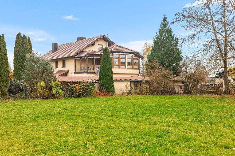 Thumbnail-Willkommen Zuhause! Großzügiges Einfamilienhaus mit Wintergarten und herrlichem Grundstück!