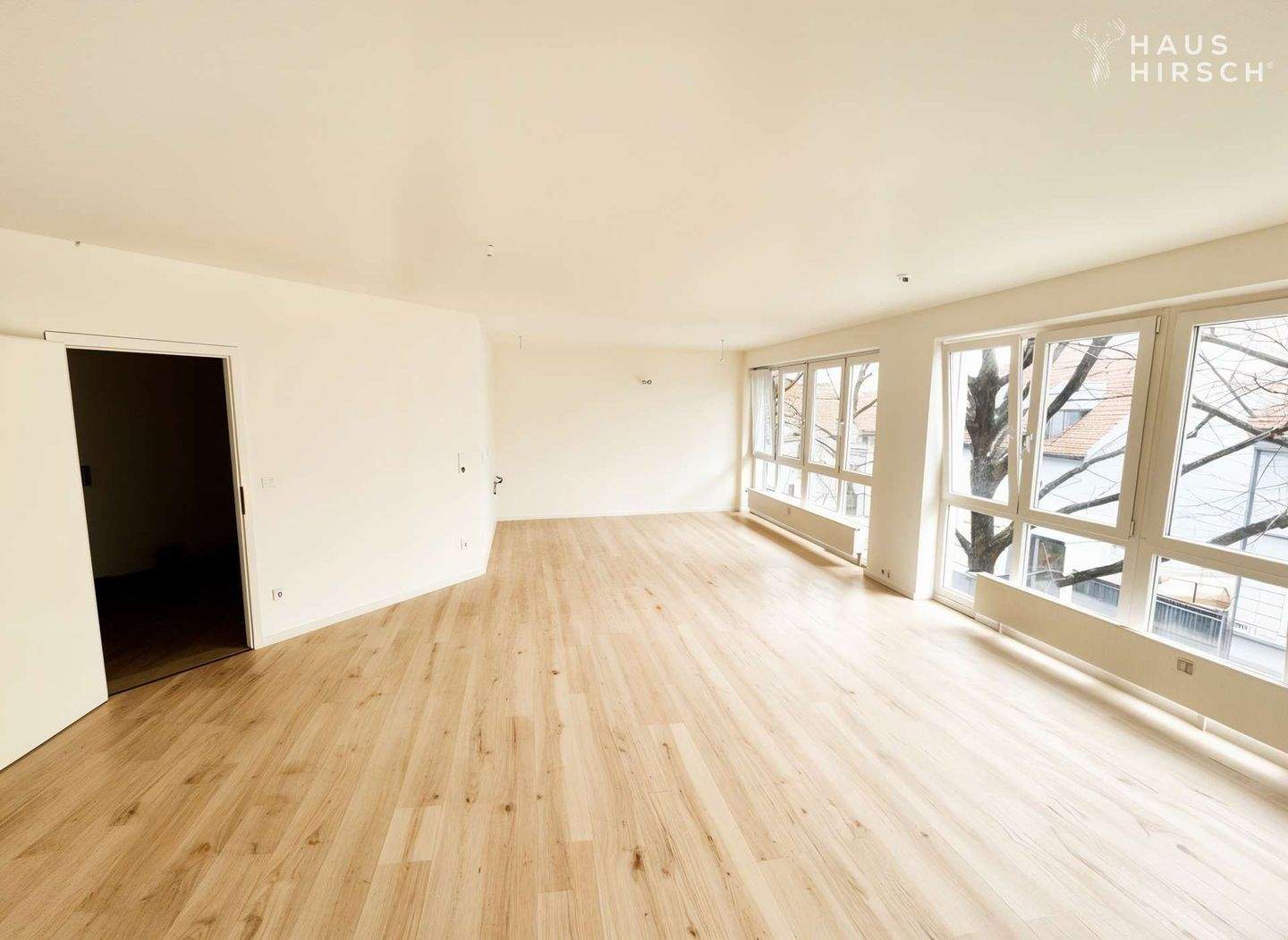 Thumbnail-Sanierte 2-Zimmer-Wohnung mit Gewerblicher Nutzung im 2. OG mit Aufzug