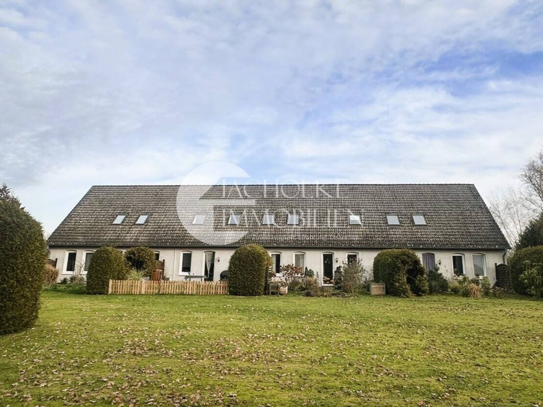 Thumbnail-Vollvermietetes 7-Familienhaus mit Mietsteigerungspotenzial in ruhiger Lage von Uelzen-Riestedt