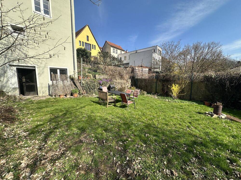 Thumbnail-Stadtwohnung mit großer Terrasse und Gartenanteil in Toplage am Jakobsberg