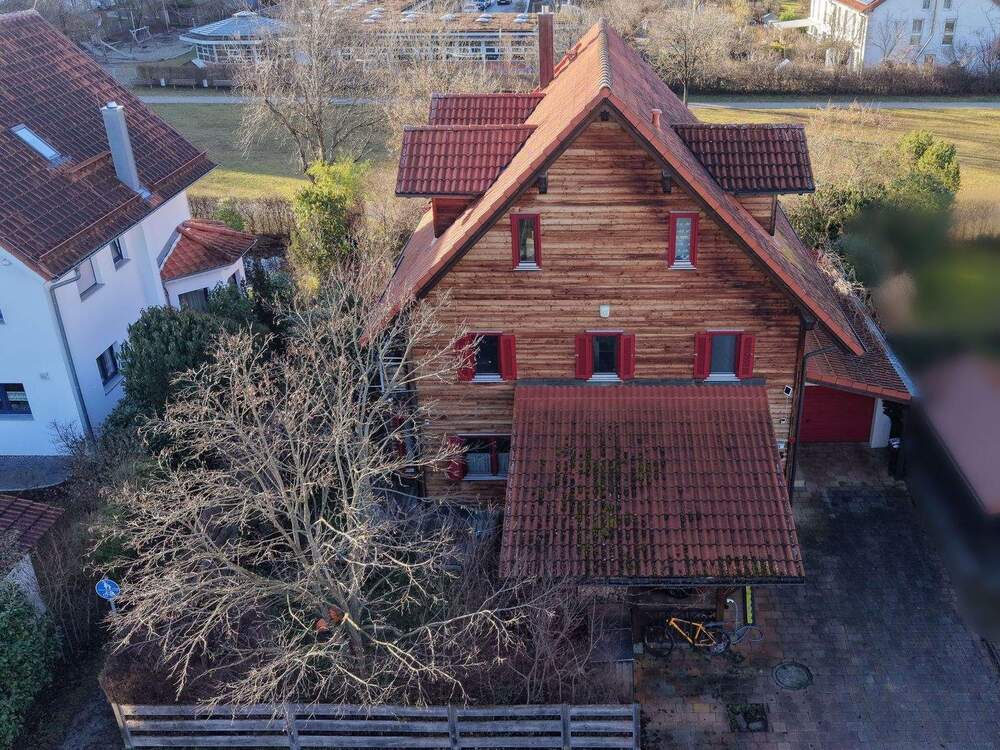 Thumbnail-Sonnleitner-Massivholzhaus - modernes Wohnen mit großem Garten in ruhiger Lage