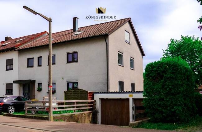 Thumbnail-3-Familien-Haus mit großem Gartengrundstück - Alle 3 Wohnungen sind frei zum Bezug ab Sommer 2026!