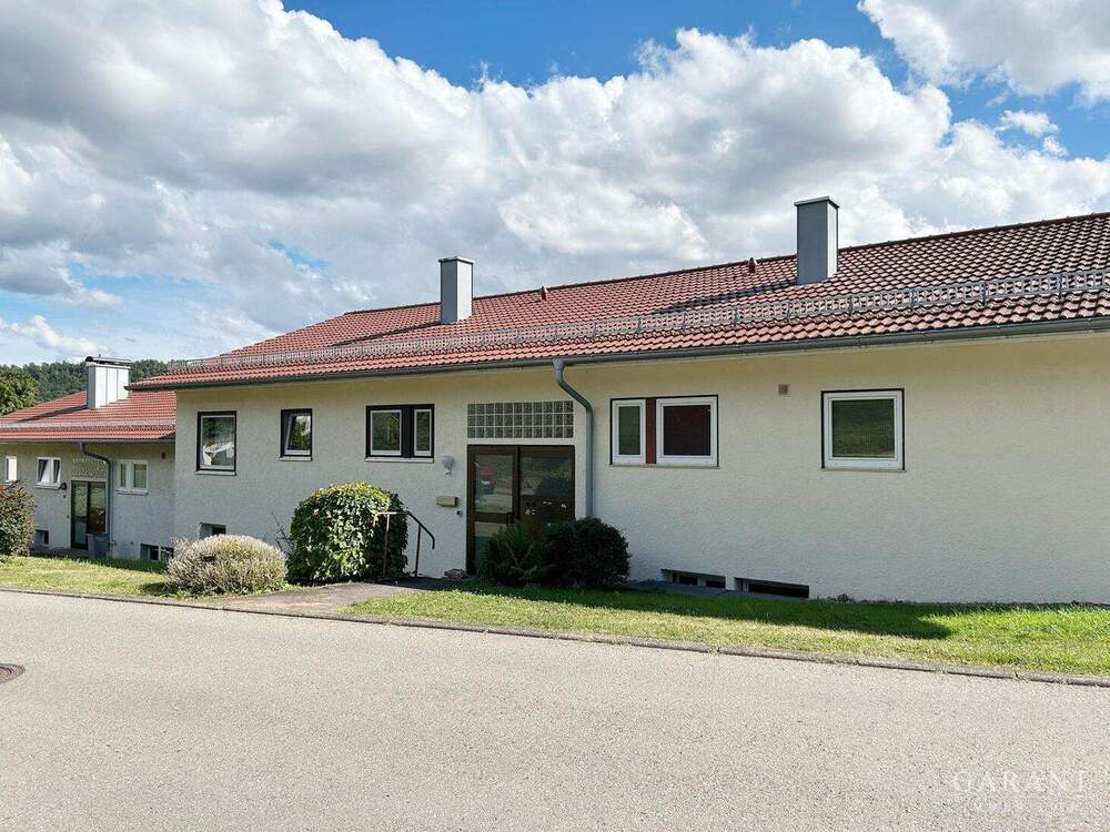 Thumbnail-Erdgeschoss-Wohnung mit Blick ins Grüne!