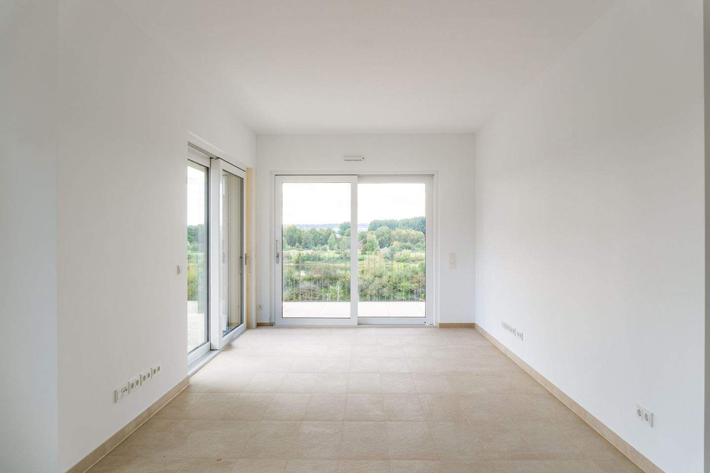 Thumbnail-+++ Exklusive 3-Raumwohnung mit Loggia und Elbblick - Wohnkomfort auf höchstem Niveau +++