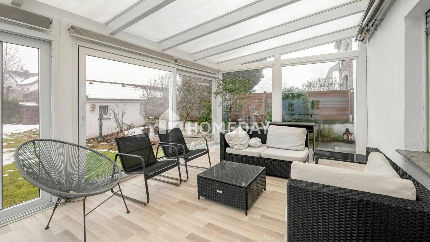 Thumbnail-Charmantes EFH mit ELW, Garten und Wintergarten in ruhiger und attraktiver Lage