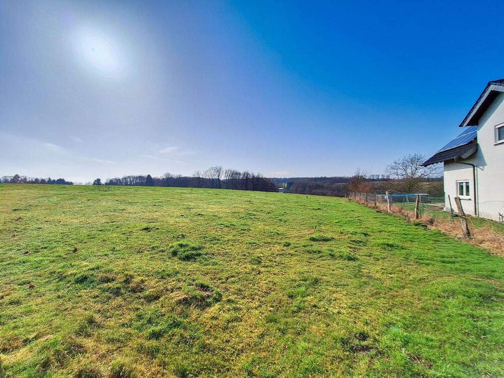 Thumbnail-Herrliches Baugrundstück für ein freistehendes Wohnhaus mit unverbaubarem Blick!