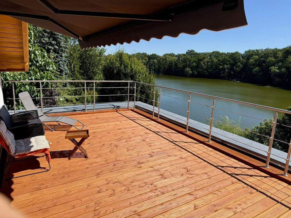 Thumbnail-Wohnen am Wasser - Einfamilienhaus mit direktem Seezugang