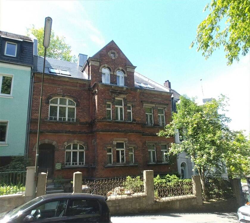 Thumbnail-Kreuzbergviertel: Teilsaniertes Jugendstil-Mehrfamilienhaus mit weiterem Fertigstellungsbedarf und Baugenehmigung für große Balkone