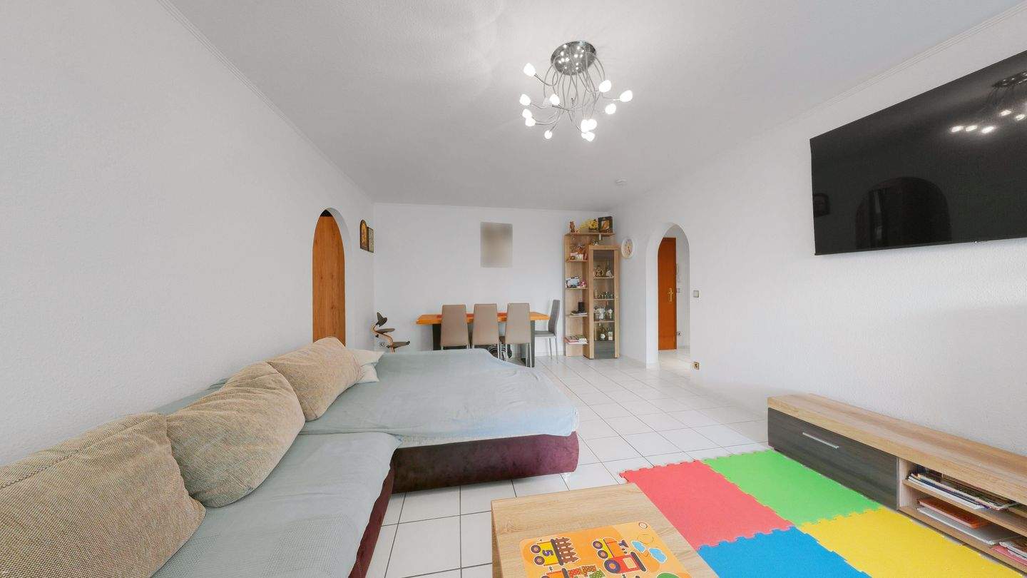 Thumbnail-Attraktive 3-Zimmer-Wohnung, 85 m², inkl. Einbauküche, Balkon und Tiefgaragenstellplatz