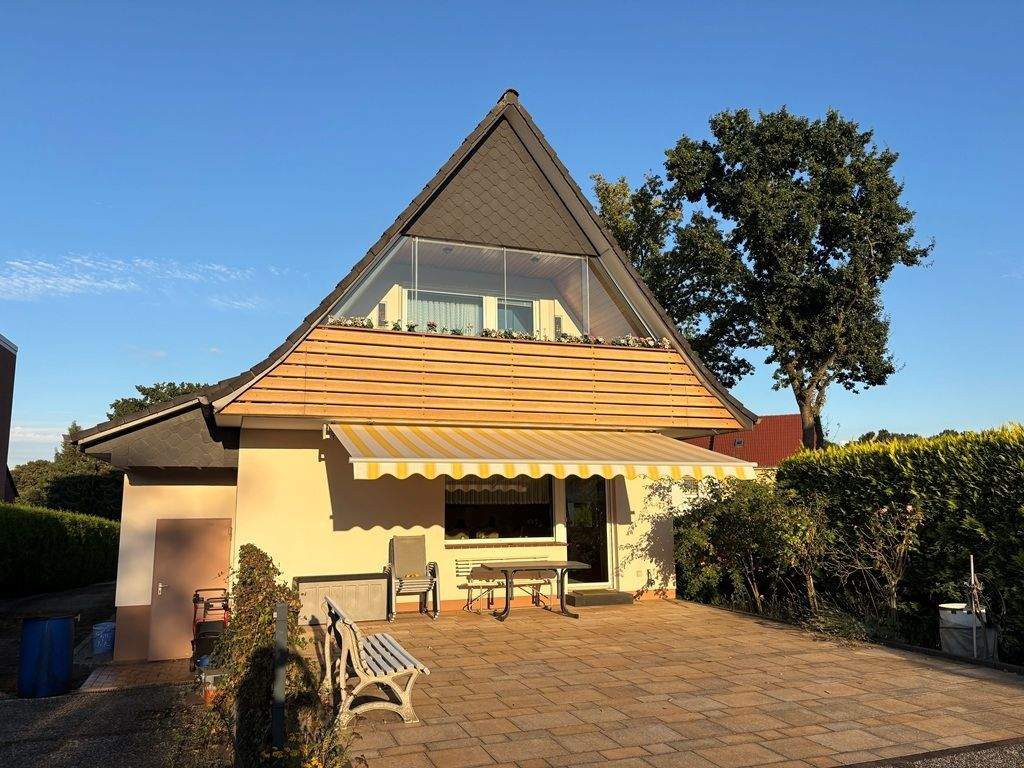 Thumbnail-Ein Haus mit vielen Möglichkeiten für Ihre Familie - auf 1.200 m² Grundstück in zentraler Wohnlage