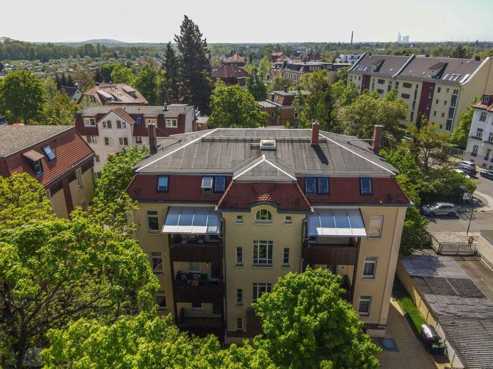 Thumbnail-Bezugsfrei! Altbauwohnung mit drei Zimmern, Balkon und Charme im Erdgeschoss