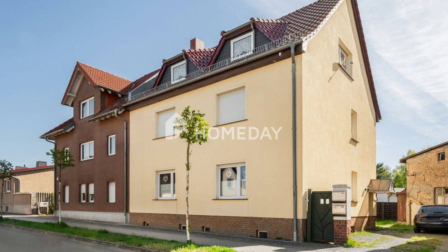 Thumbnail-Solides Mehrfamilienhaus mit drei Einheiten und neuer Heiztechnik
