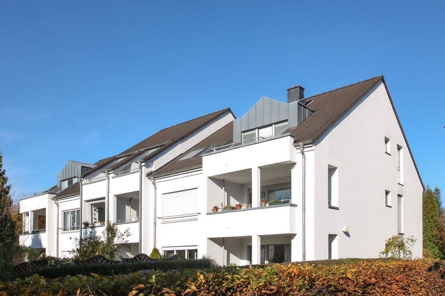 Dachgeschosswohnung außen