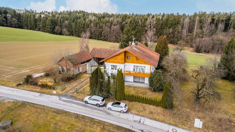 Thumbnail-Land & Leben vereint: Großzügiges Landhaus mit 15.755 m² Grundstück in Eging am See