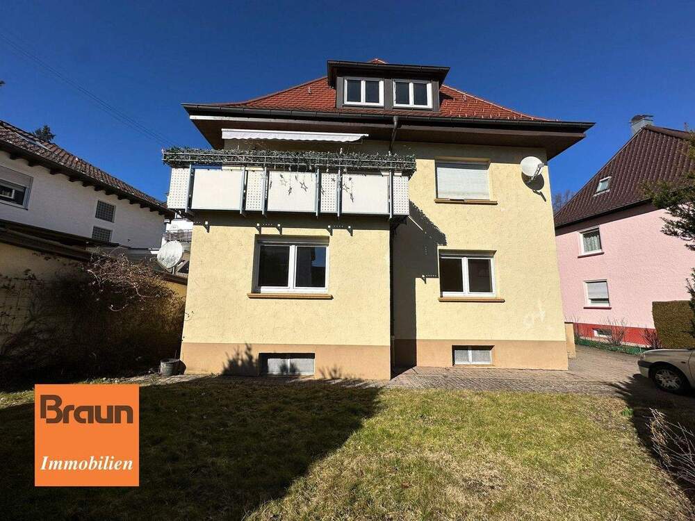 Thumbnail-Freistehendes 2-Familienwohnhaus in stadtnaher Wohnlage von VS-Schwenningen