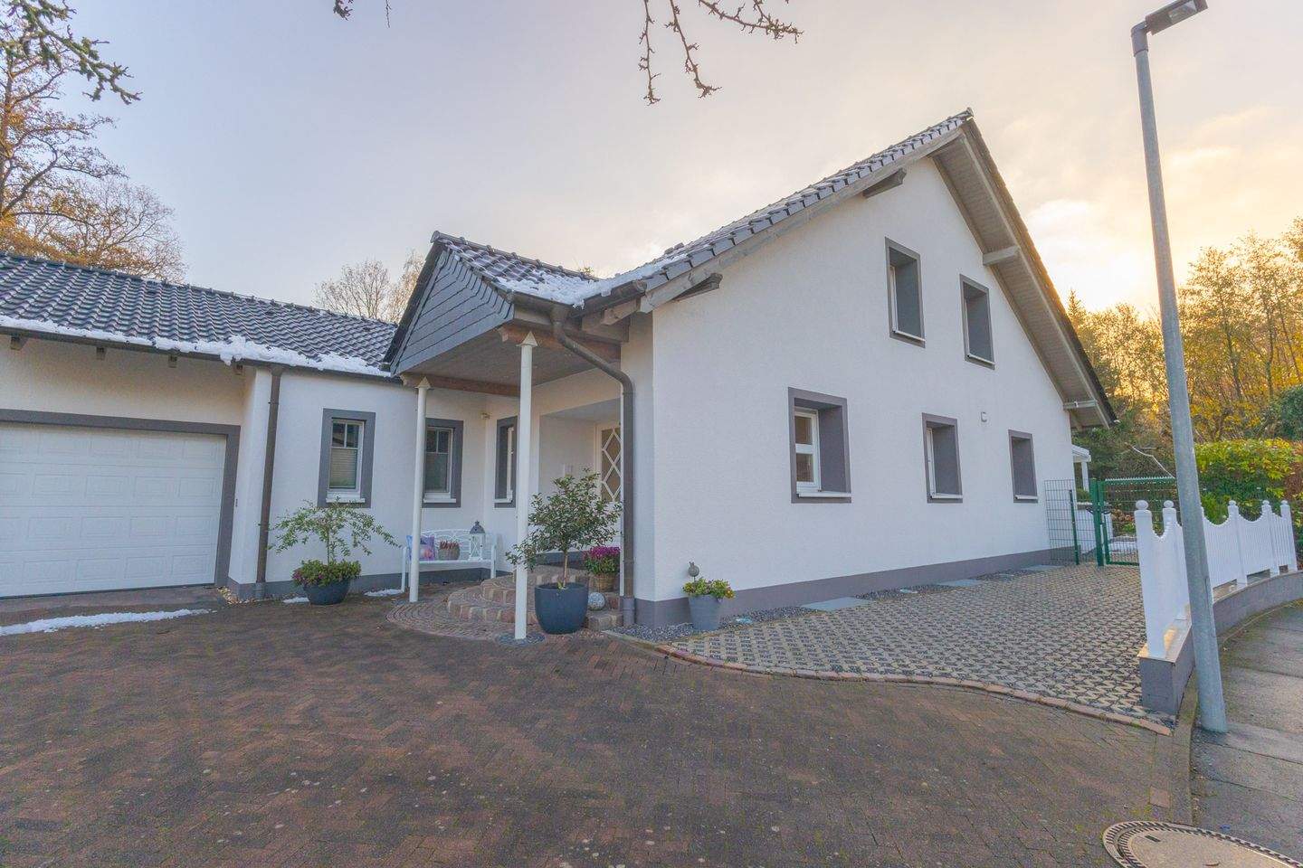 Thumbnail-Menden Platte Heide – moderne und gepflegte ETW mit Balkon