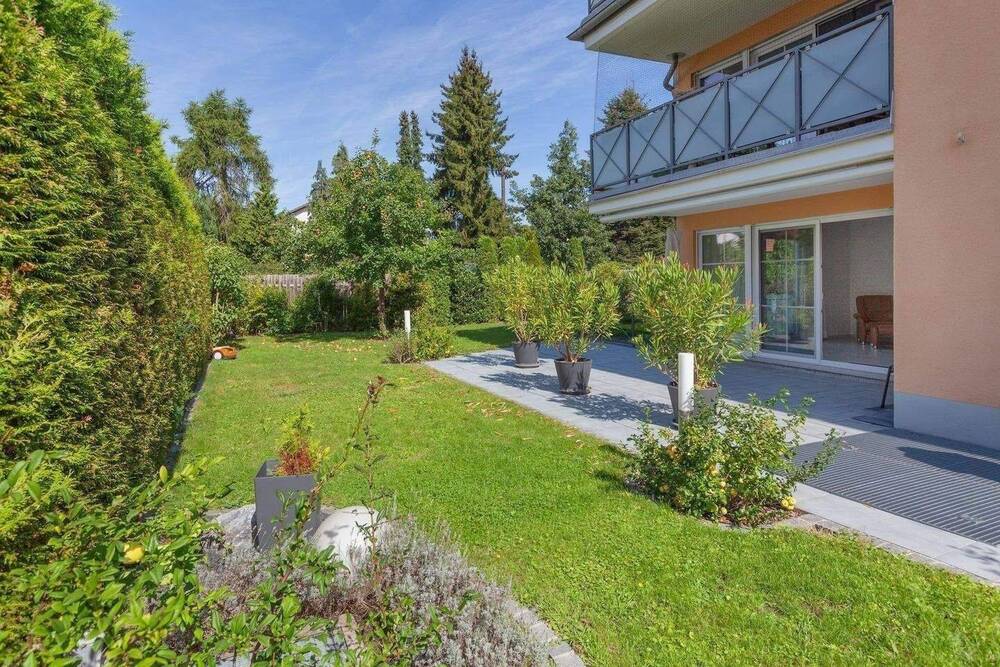 Thumbnail-FBC - 5-Zimmer-Gartenwohnung: Ihr neuer Raum zum Leben und Arbeiten - m. Top-Ausstattung u. Lift