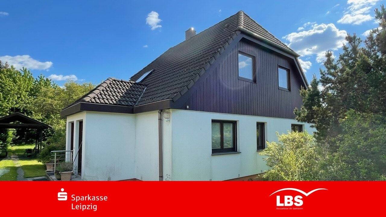 Thumbnail-Einfamilienhaus auf großem Grundstück