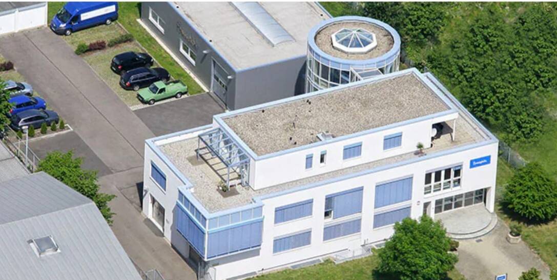 Thumbnail-Gewerbeobjekt in Bestlage !!! Büro Lagerhalle Penthouse Wohnung ca. 117 m² !!