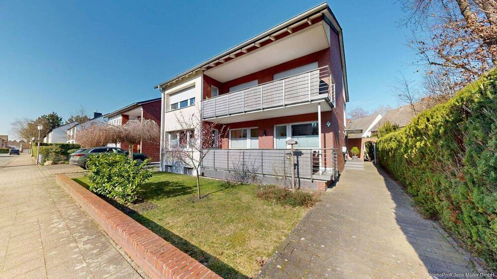 Thumbnail-Provisionsfrei für Käufer: Zweifamilienhaus mit Balkon, Garten und Garage in ruhiger Sackgassenlage