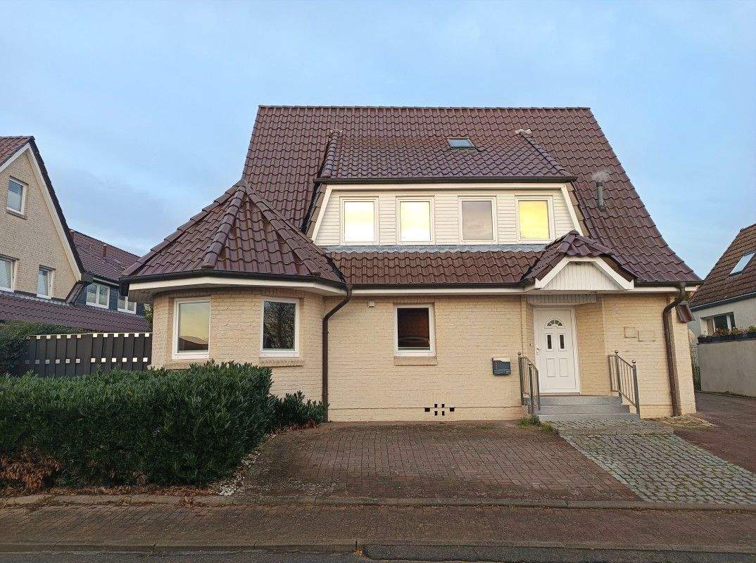 Thumbnail-Modernisiertes Eckreihenhaus in bevorzugter Lage, ca. 500m vom Strand