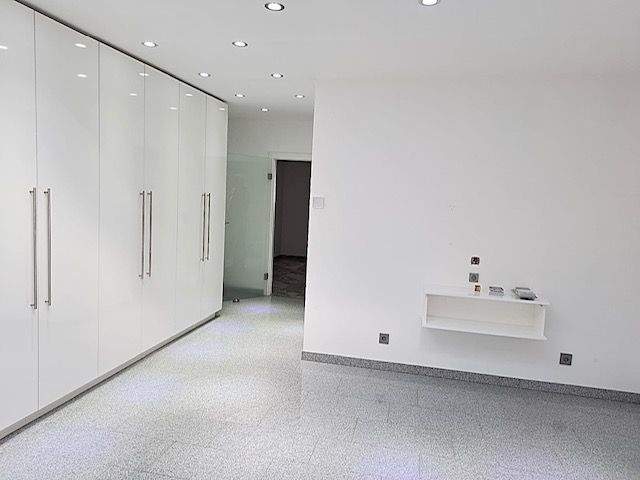 Thumbnail-Sanierte 5 ZKB mit Einbauküche, Garage und Loggia