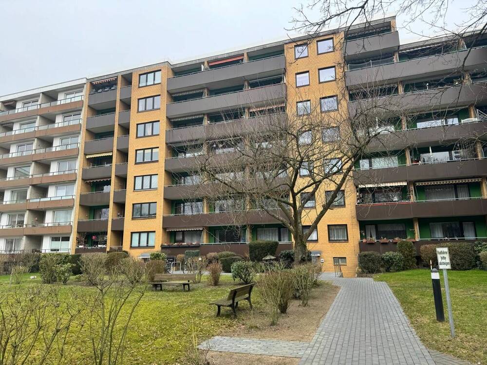 Thumbnail-Vermietete 1-Zi.-Eigentumswohnung mit Balkon und TG-Stellplatz in Lübeck-St. Jürgen (Nähe Uni)