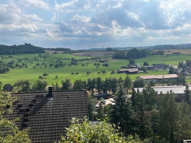 Thumbnail-Schönes Einfamilienhaus in traumhafter Lage und großem Grundstück