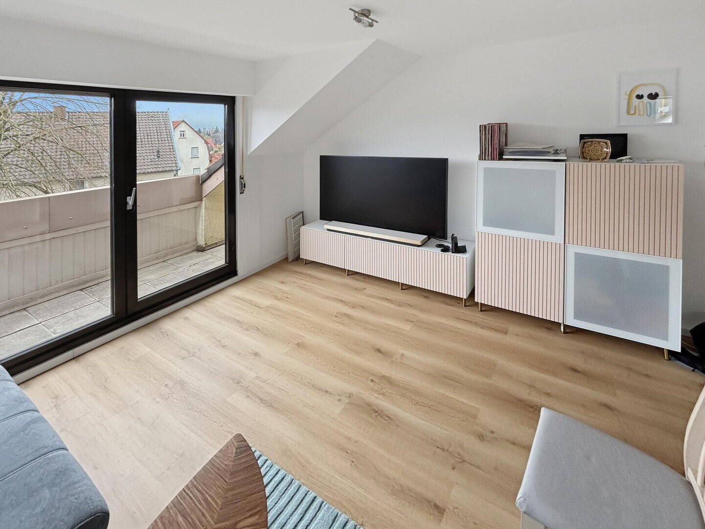 Thumbnail-Provisionsfrei: Renovierte 2-Zimmer ETW in Toplage von Detmold-Hiddesen