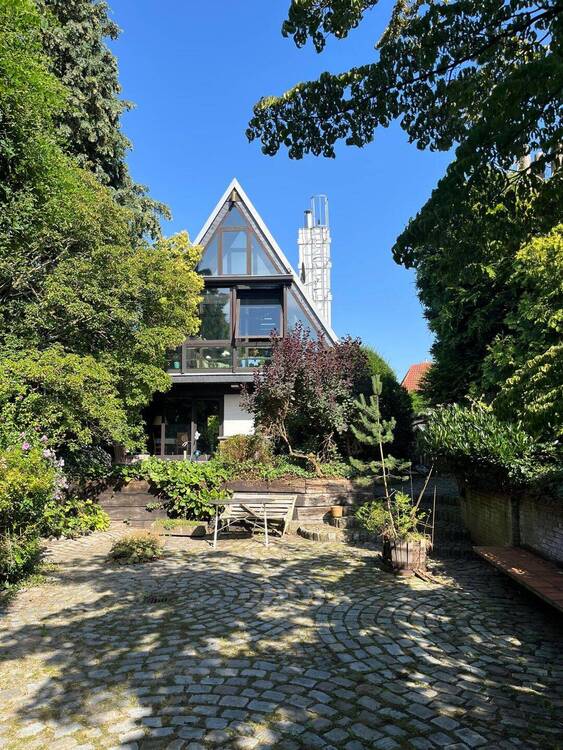 Thumbnail-Großzügiges Einfamilienhaus mit Bauplatz-Potential von privat!