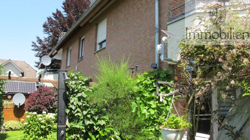 Thumbnail-3 Zi. - Erdgeschosswohnung mit Garten & 2 Stellplätzen in Sankt Augustin